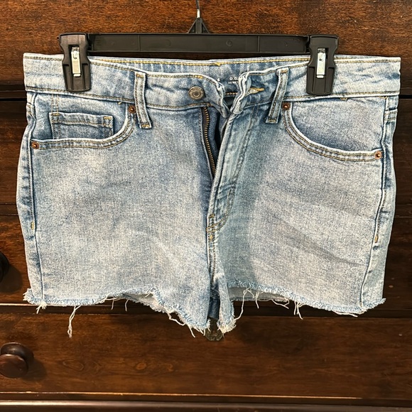 Old Navy Pants - Women’s Shorts
